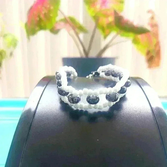 Key Largo Handmade beaded bracelet - Picture 1 of 5